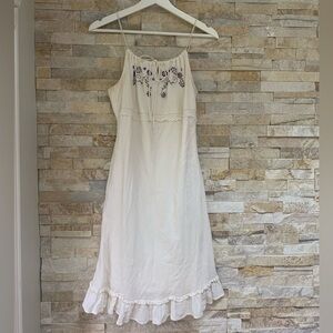 Gauze embroidered dress, M